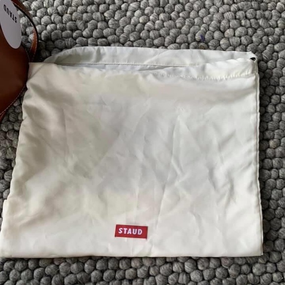 NEW Staud Bucket Purse - Picture 5 of 5